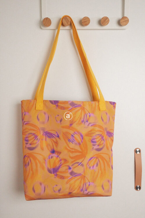 URREZTI Tote bag